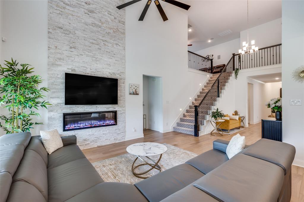 1107 20th Street Property Photo 3