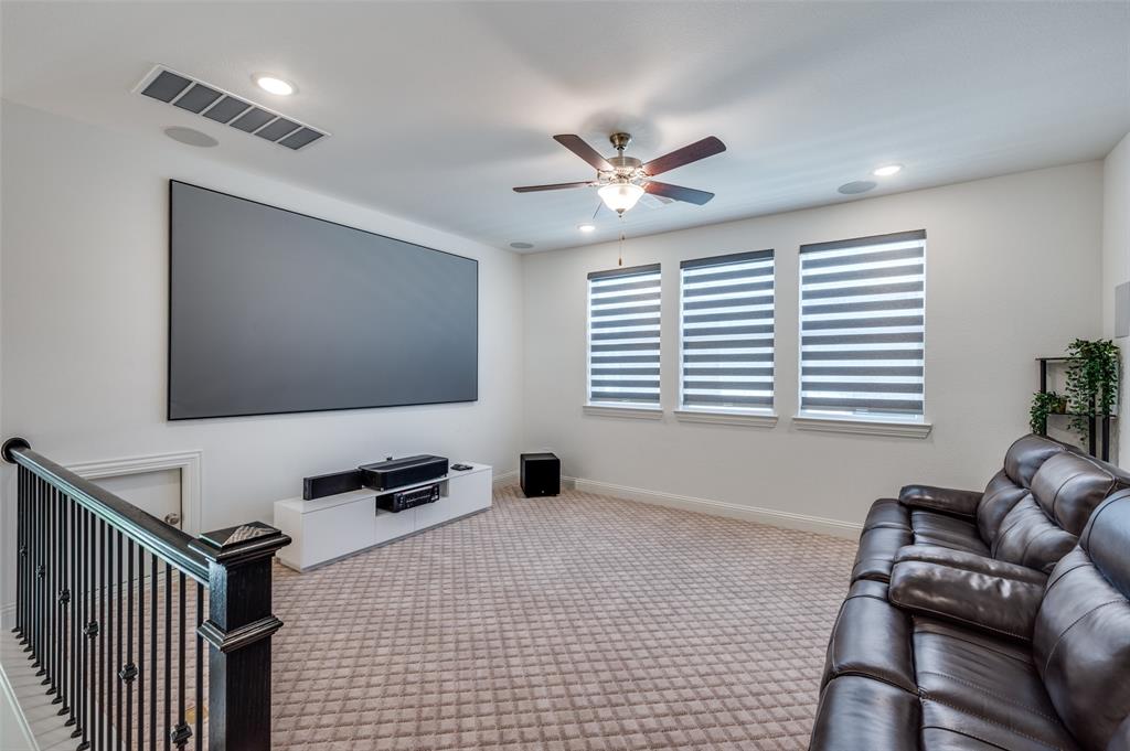 1107 20th Street Property Photo 6