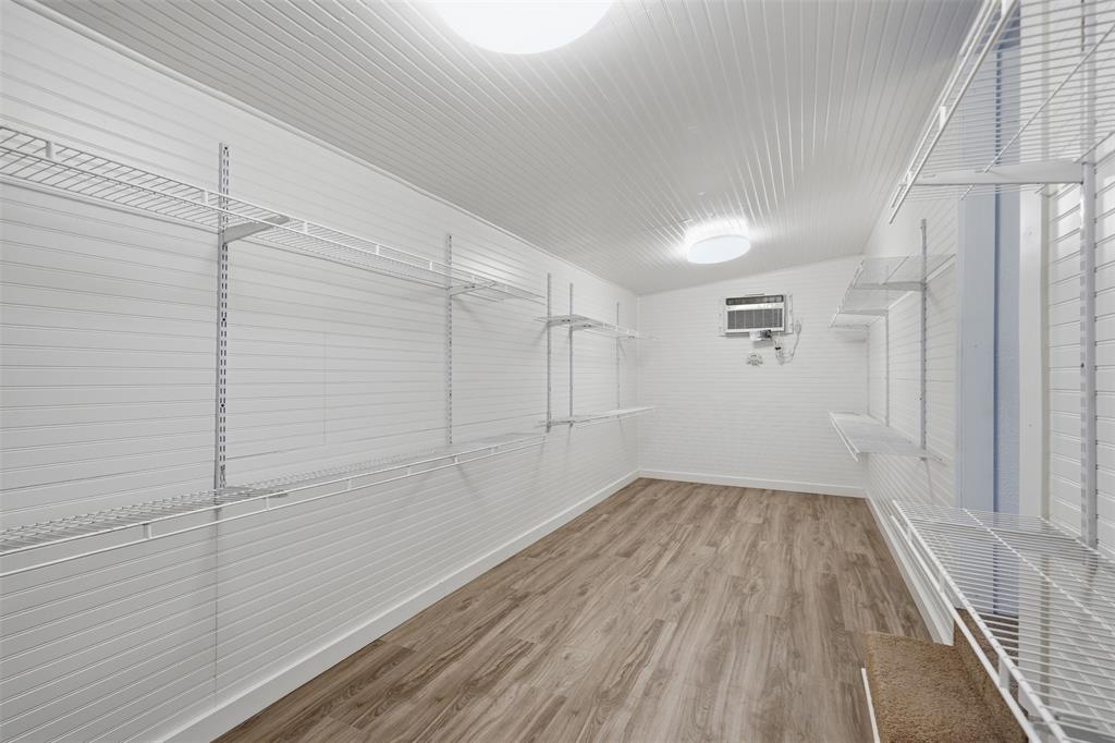 206 Mcanear Street Property Photo 16