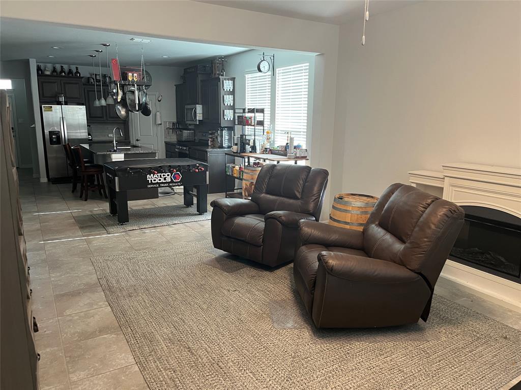 1107 Admiral Drive Property Photo 12