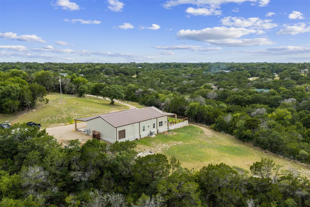 211 County Road 1511 Property Photo 2