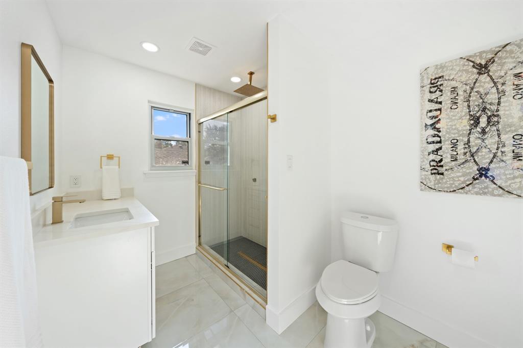 9648 Fallbrook Drive Property Photo 33