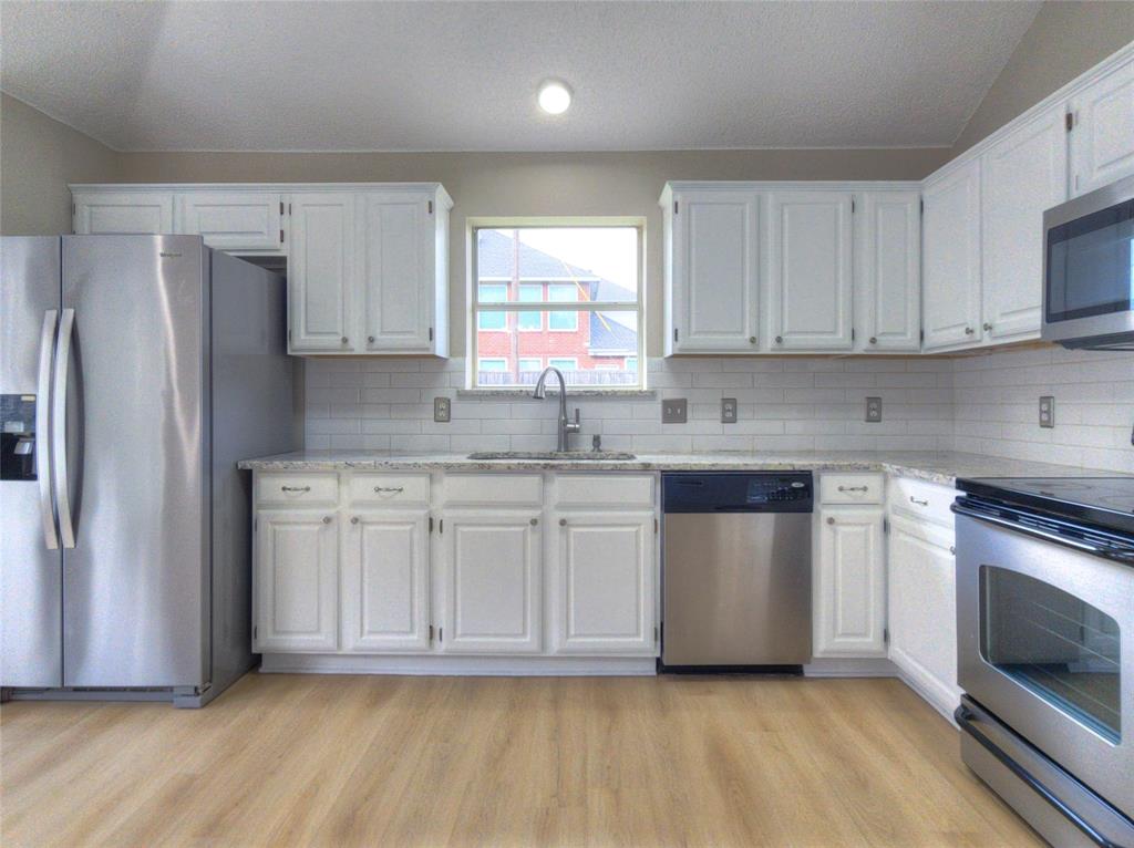 12000 Port Road Property Photo 19