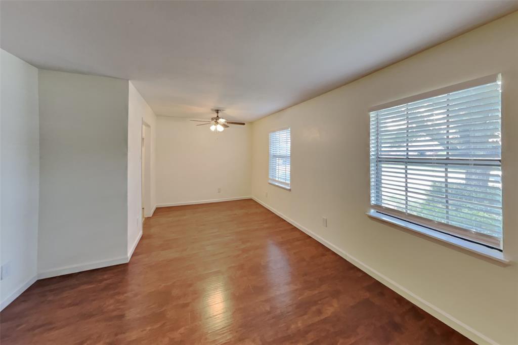 5045 Thompson Drive Property Photo 7