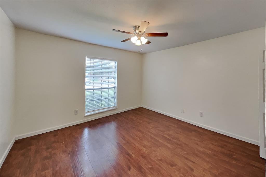 5045 Thompson Drive Property Photo 13