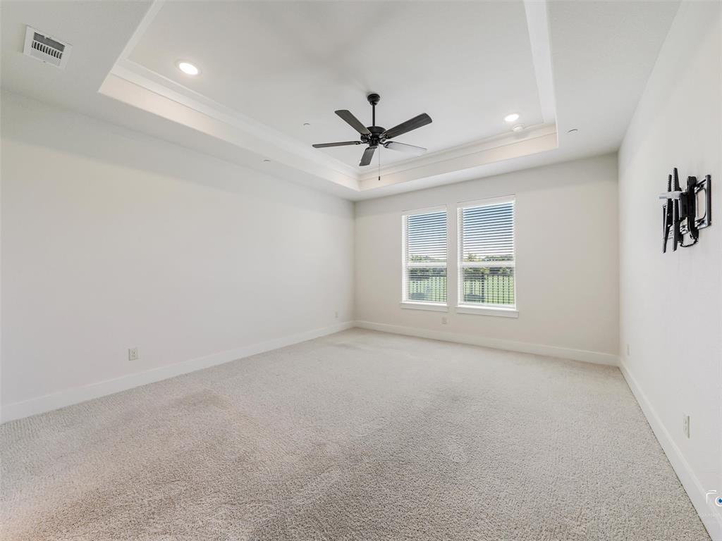 301 Florence Drive Property Photo 13