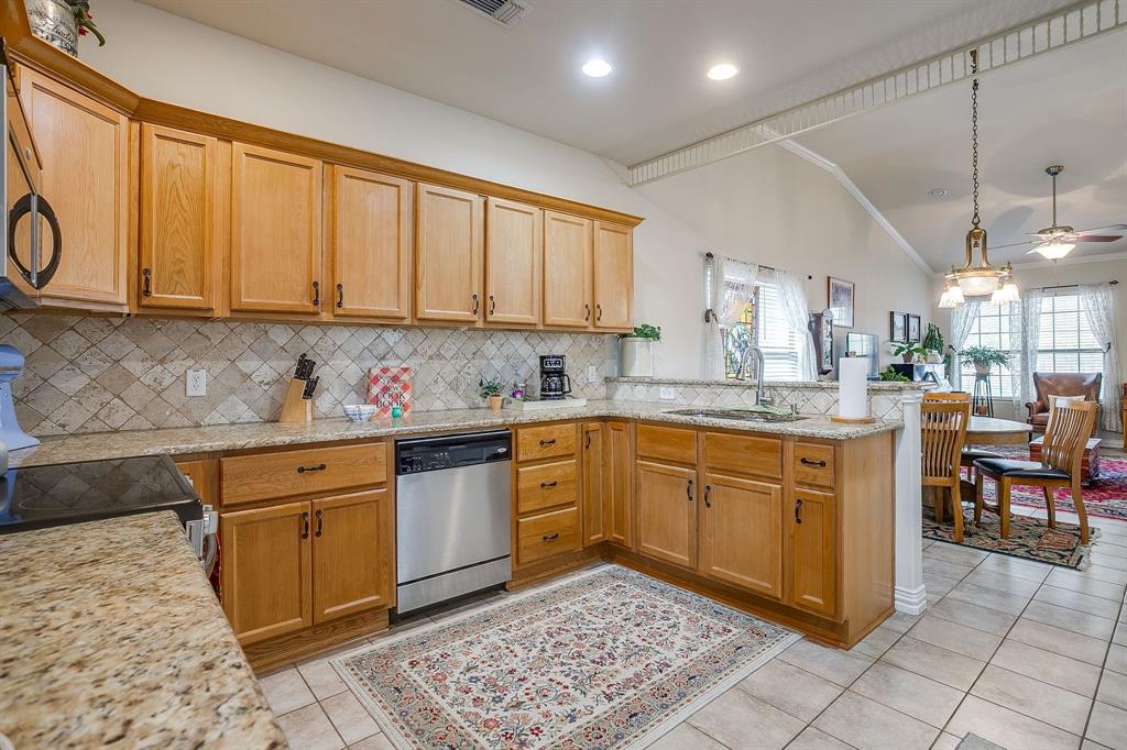 2224 Cobblestone Court Property Photo 15