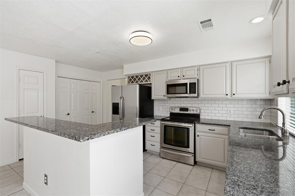 313 Pecos Trail Property Photo 18