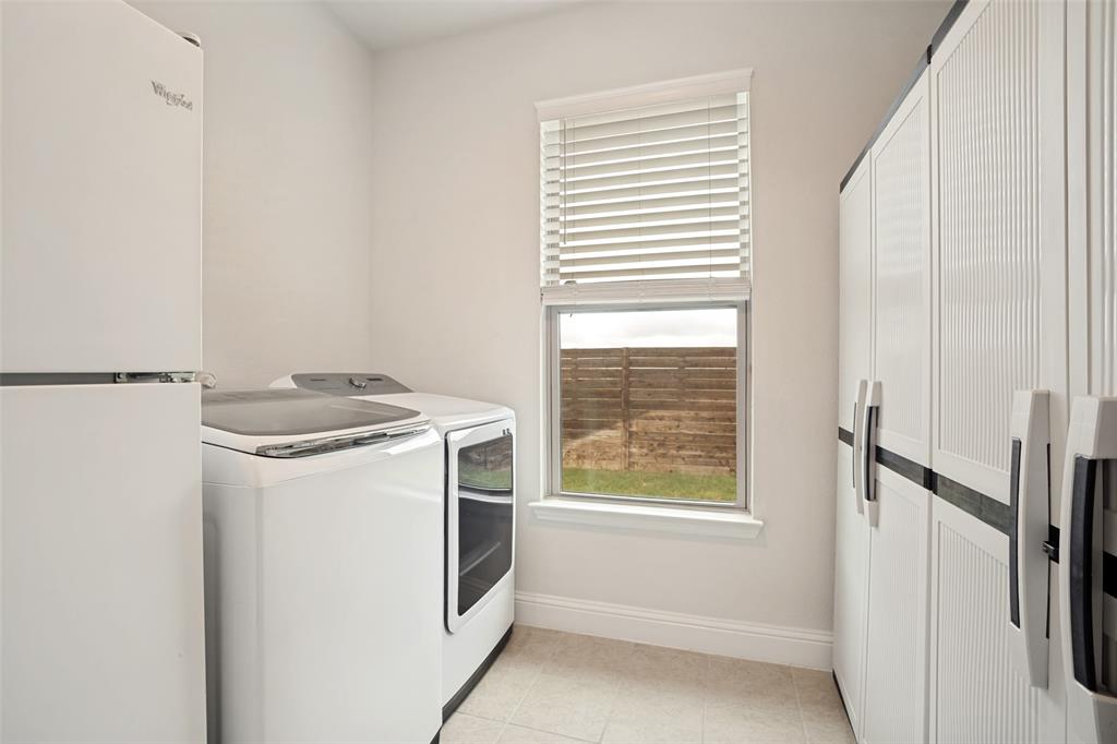 2817 Buckthorn Road Property Photo 16