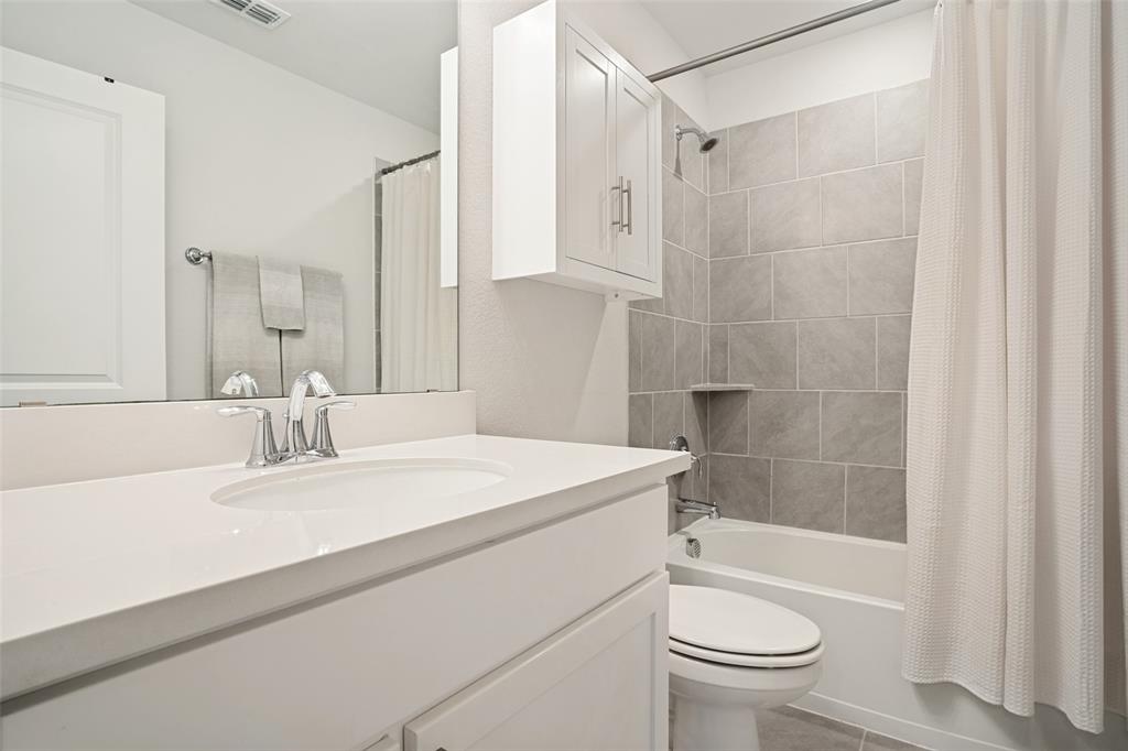 2817 Buckthorn Road Property Photo 23