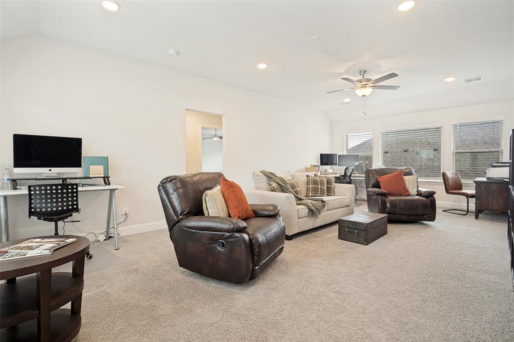 2817 Buckthorn Road Property Photo 24