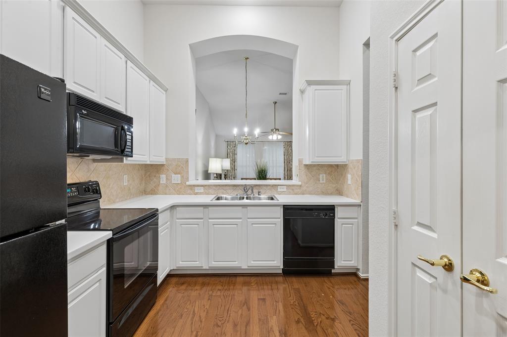 3121 Twist Trail Property Photo 4