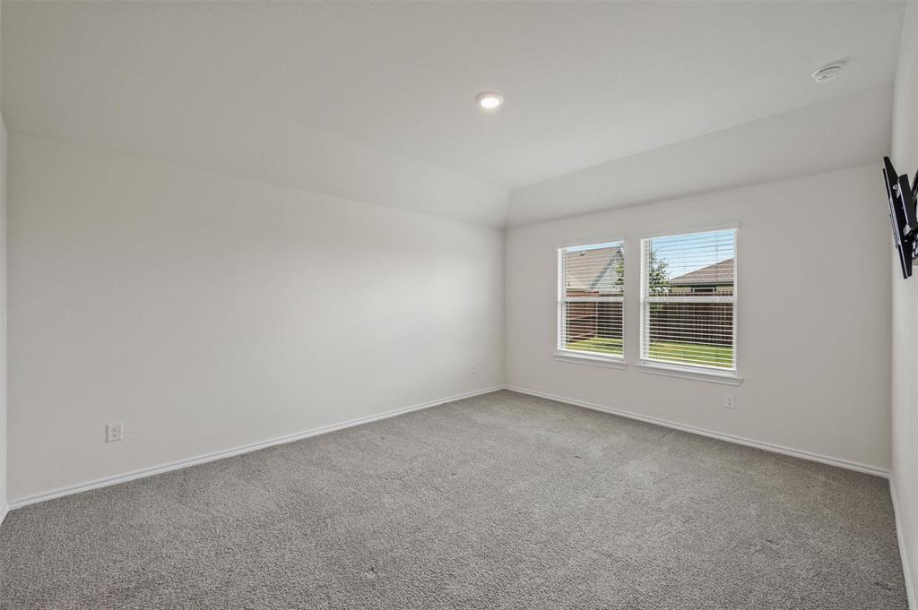 2315 Hydrangea Drive Property Photo 19