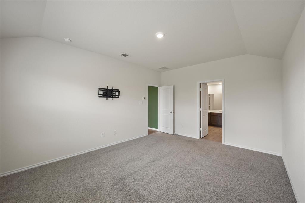 2315 Hydrangea Drive Property Photo 20