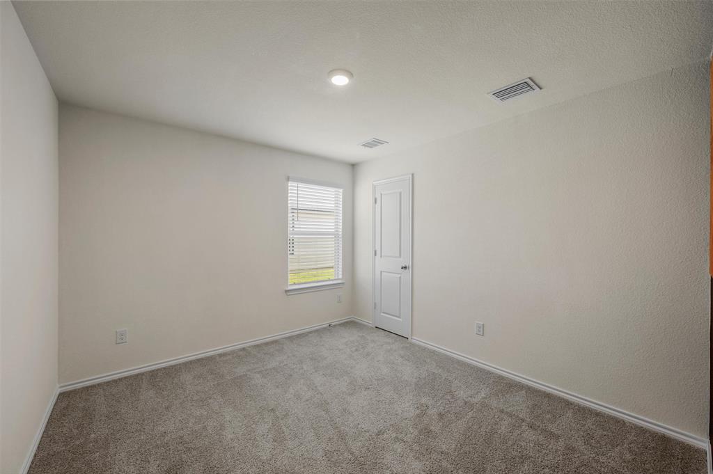 2315 Hydrangea Drive Property Photo 27