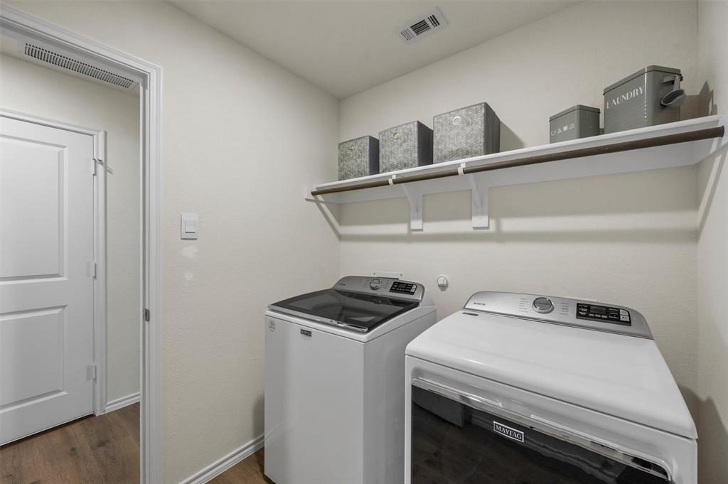 2315 Hydrangea Drive Property Photo 28