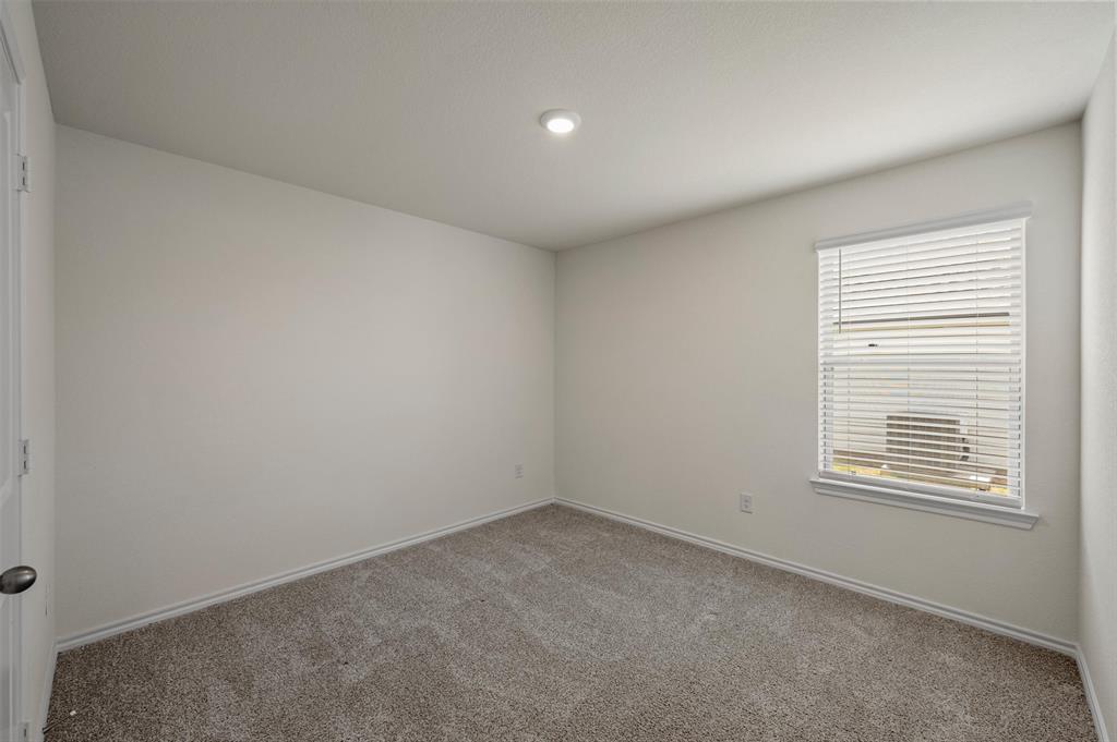 2315 Hydrangea Drive Property Photo 32