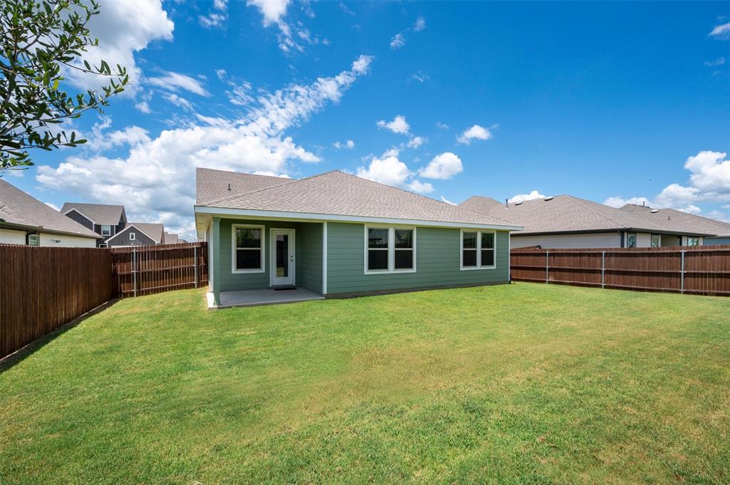 2315 Hydrangea Drive Property Photo 35