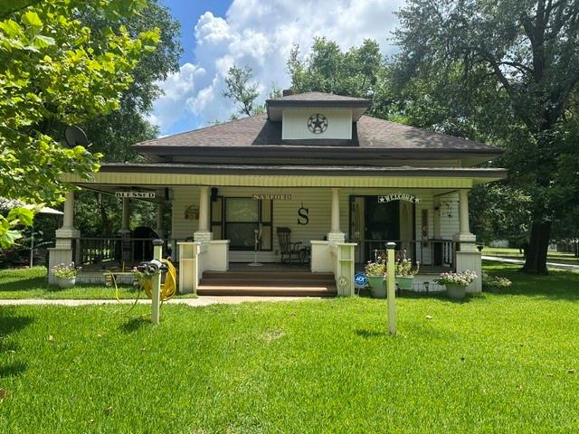 490 E Holley
