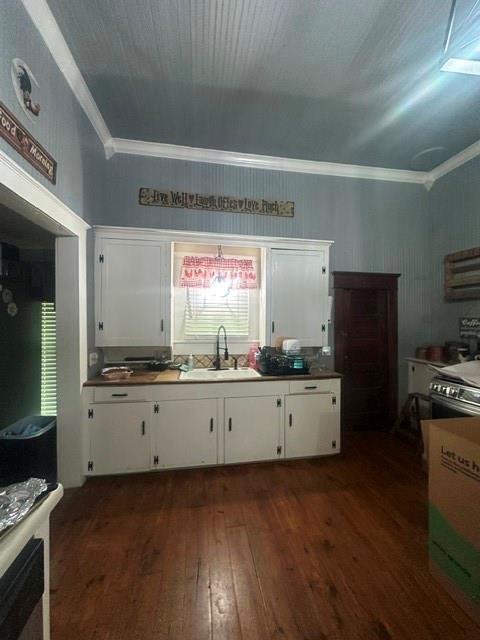 490 E Holley Property Photo 11