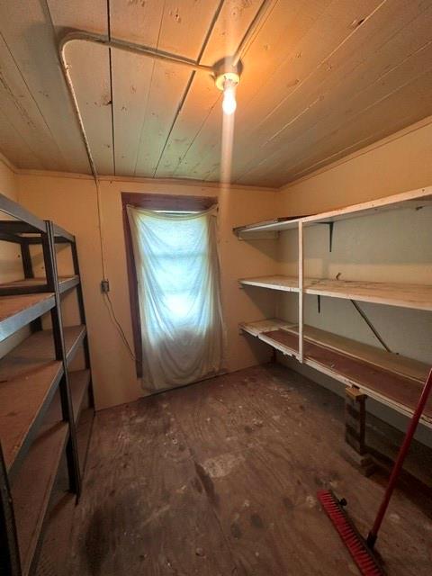 490 E Holley Property Photo 17