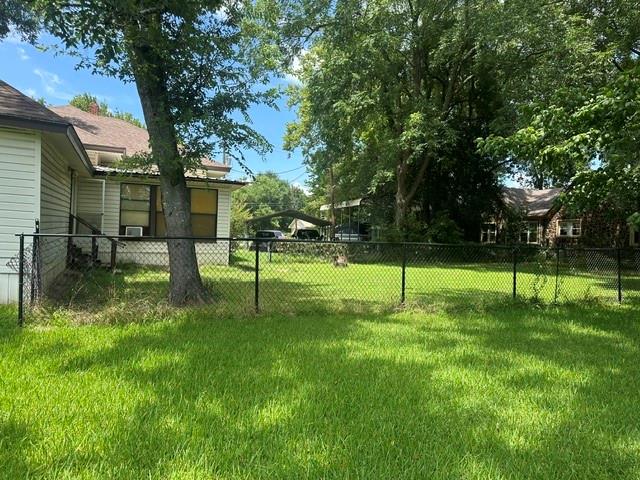 490 E Holley Property Photo 25