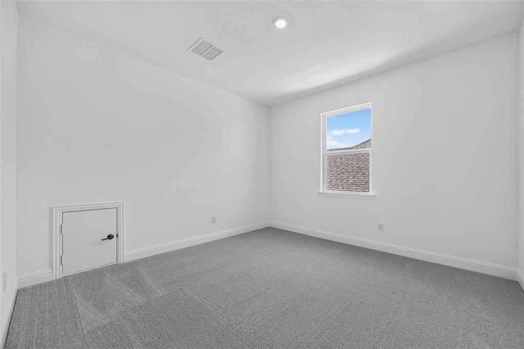 1608 Cedarberry Drive Property Photo 17