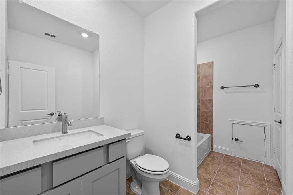 1608 Cedarberry Drive Property Photo 21