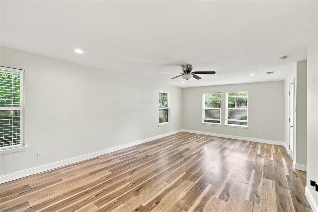 10547 Cayuga Drive Property Photo 12