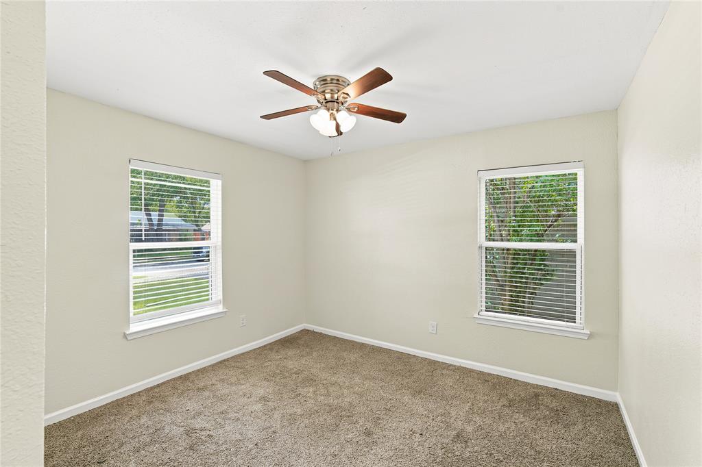10547 Cayuga Drive Property Photo 17