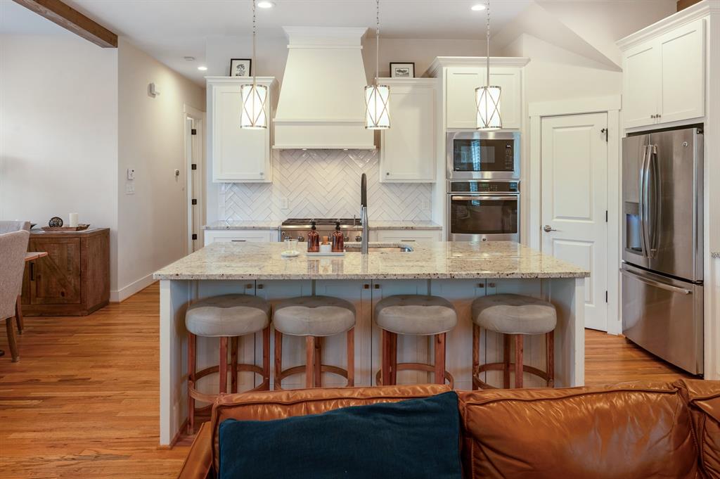 1023 Saint Thomas Court Property Photo 18