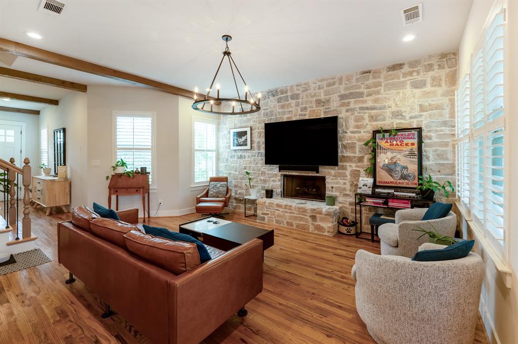 1023 Saint Thomas Court Property Photo 21