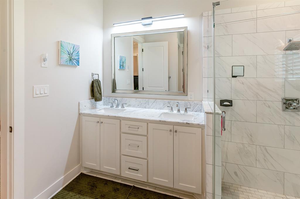 1023 Saint Thomas Court Property Photo 28
