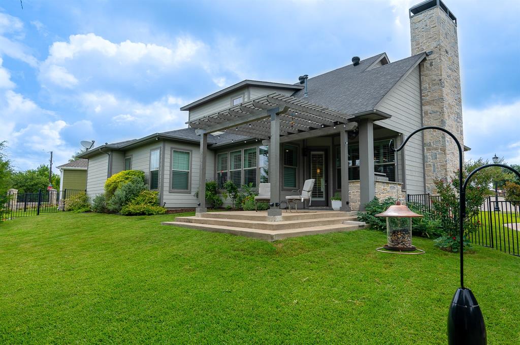 1023 Saint Thomas Court Property Photo 38