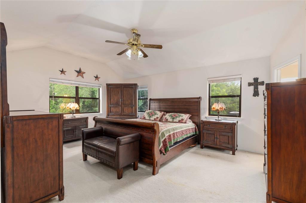 5567 Fm 2633 Property Photo 15