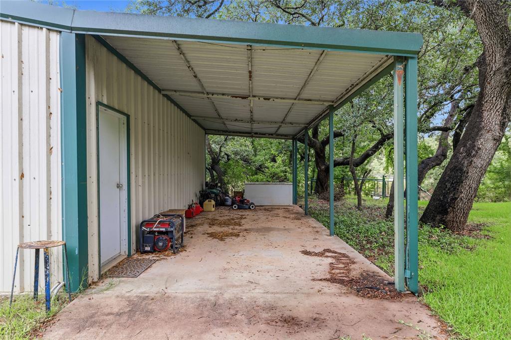 5567 Fm 2633 Property Photo 30