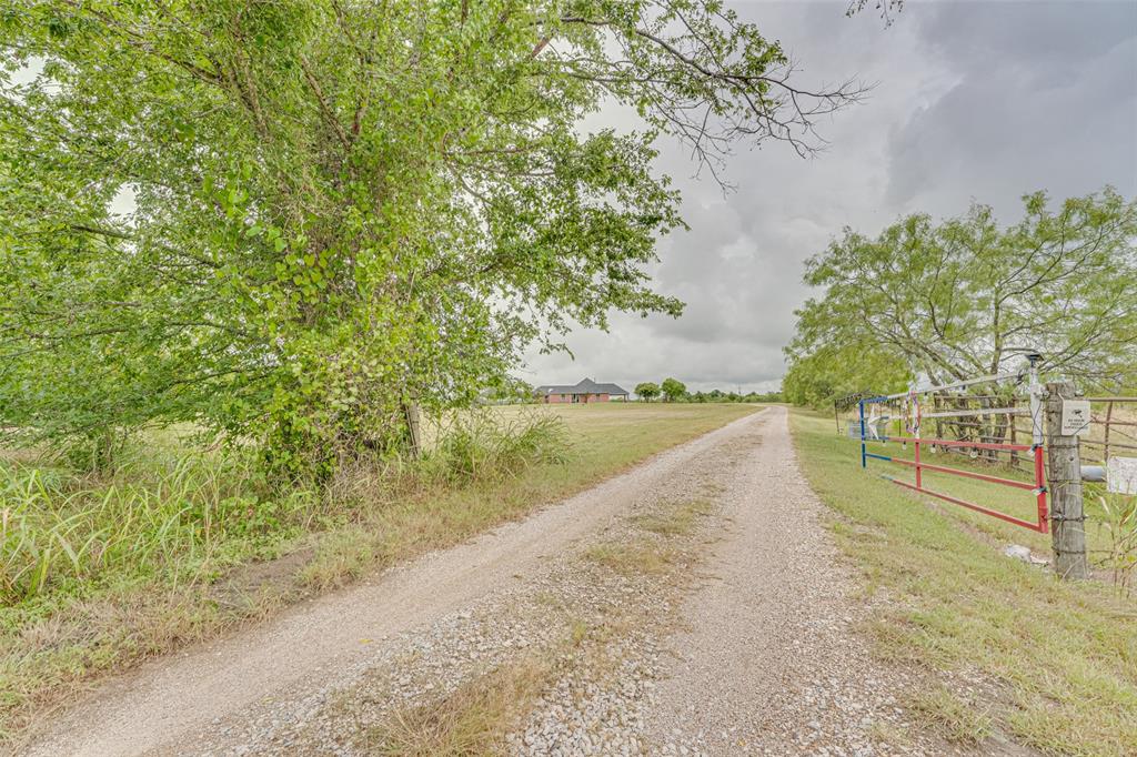 1155 Boase Way Property Photo 3