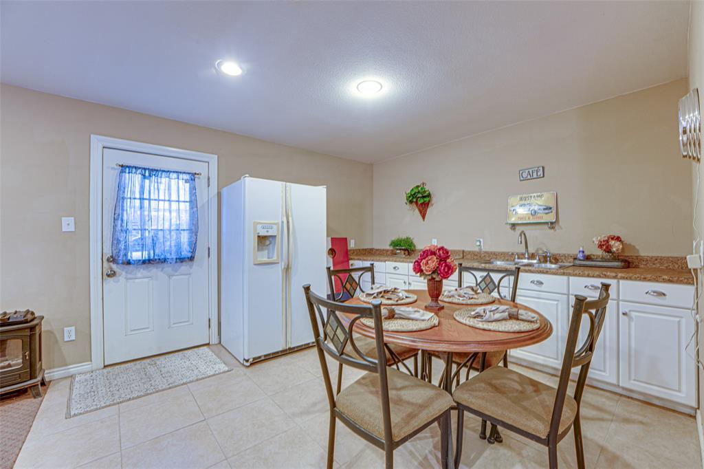 1155 Boase Way Property Photo 26