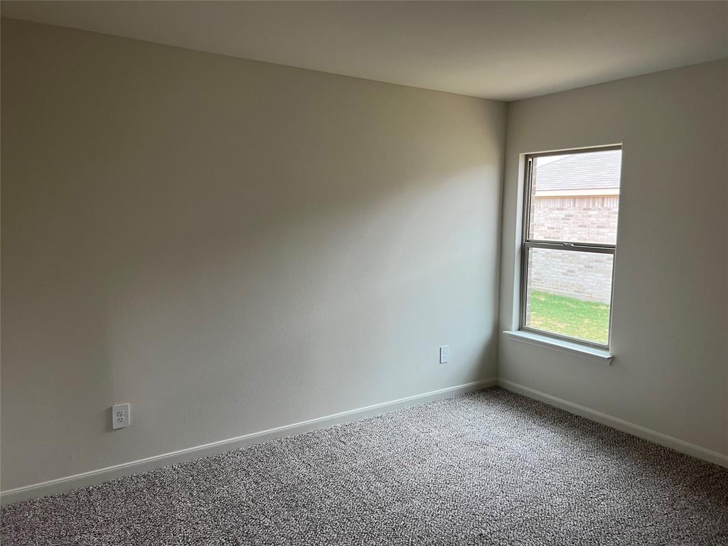 3086 Chillingham Drive Property Photo 11