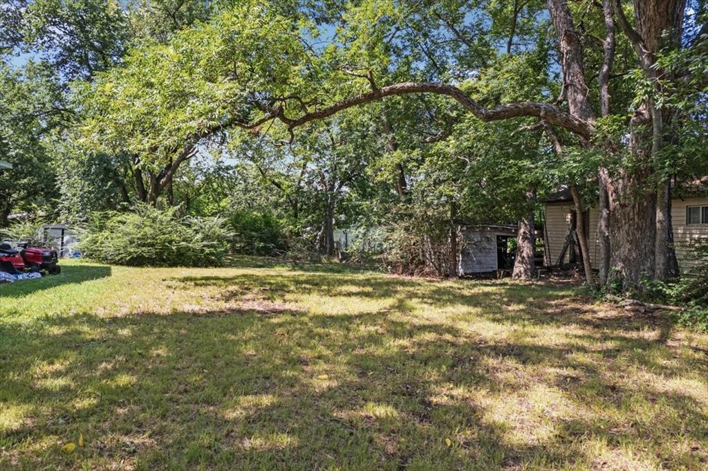511 E Wilson Avenue Property Photo 2