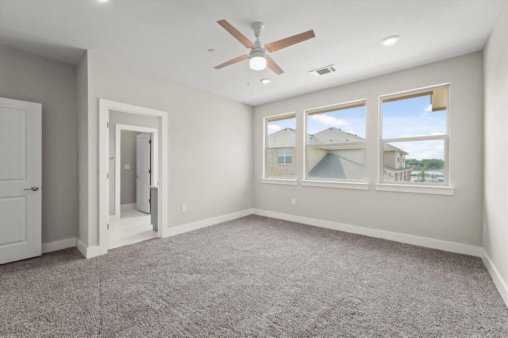 3409 Aaron Place Property Photo 15