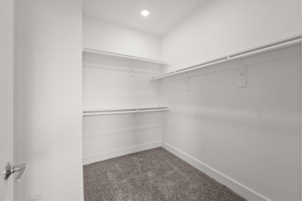 3409 Aaron Place Property Photo 19