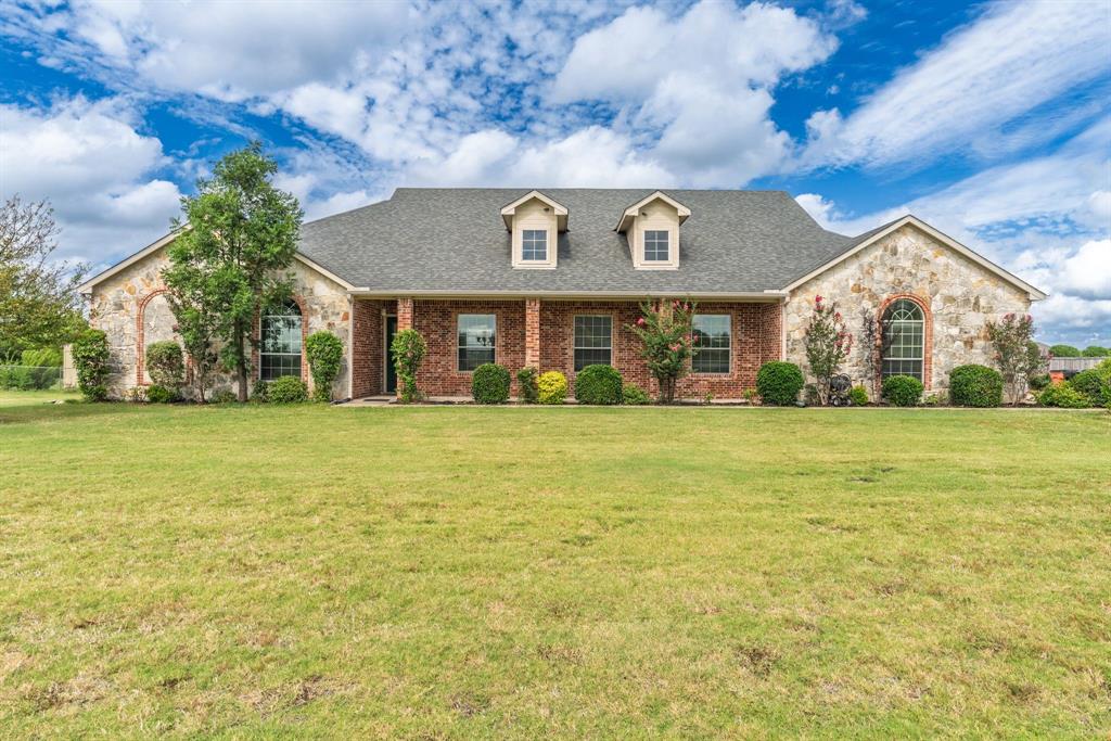 190 Westward Drive Property Photo 1