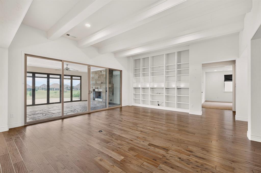 8216 American Way Property Photo 10