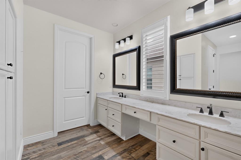 8216 American Way Property Photo 21