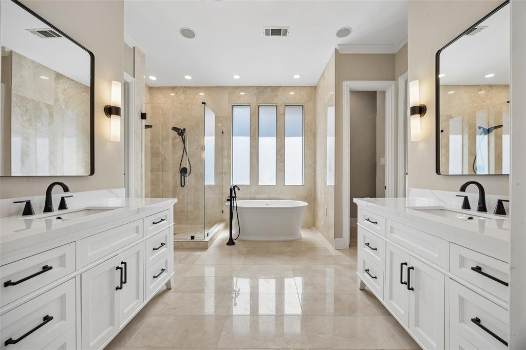 5020 Rangewood Drive Property Photo 1