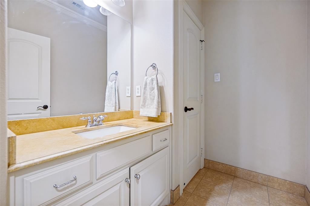 6520 Sondra Drive Property Photo 26