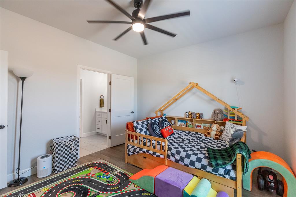 142 Rio Grande Property Photo 27