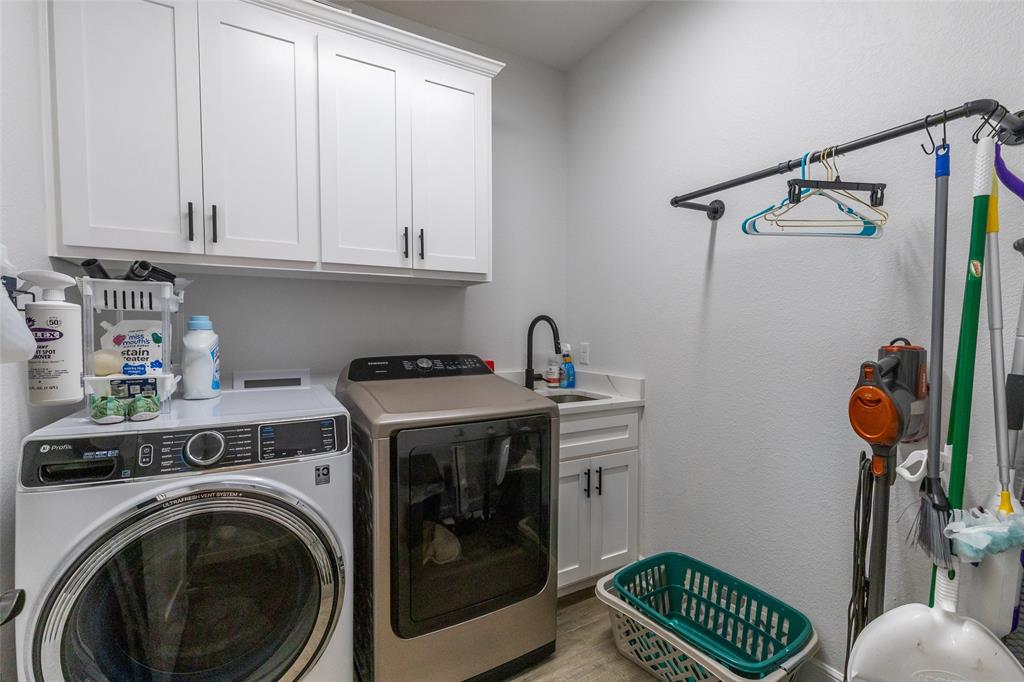 142 Rio Grande Property Photo 34