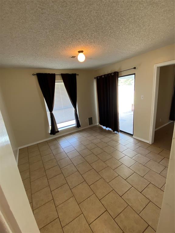 508 Cortes Street Property Photo 9